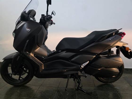 YAMAHA XMAX 300 CONNECTED ABS 